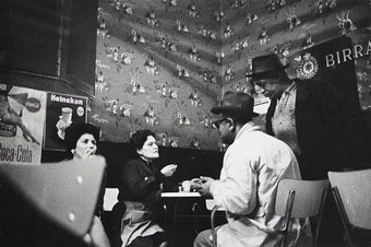 Bar scene, From the series »The Italians« – print by Bruno Barbey – OstLicht