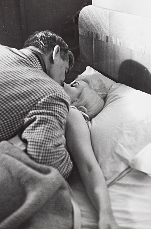 Clark Gable and Marilyn Monroe in »The Misfits«, Reno, Nevada, USA, 1960 – print by Eve Arnold – OstLicht