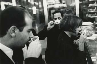 Coffee Bar, From the series »The Italians«  – – print by Bruno Barbey – OstLicht