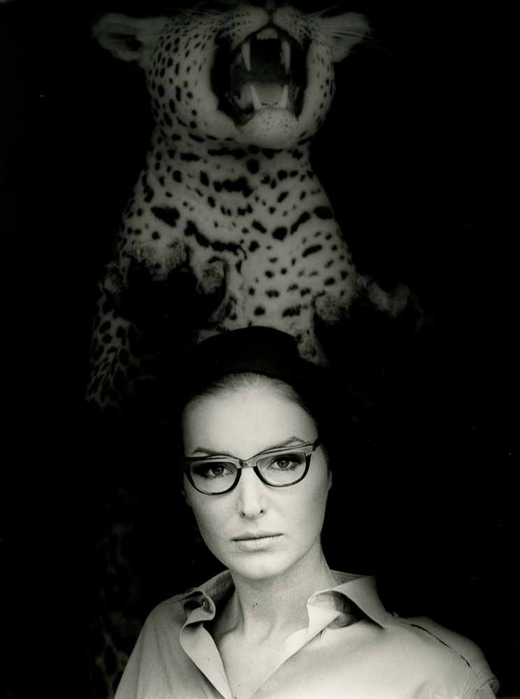 Elfie Semotan presents Viennaline glasses with leopard – OstLicht