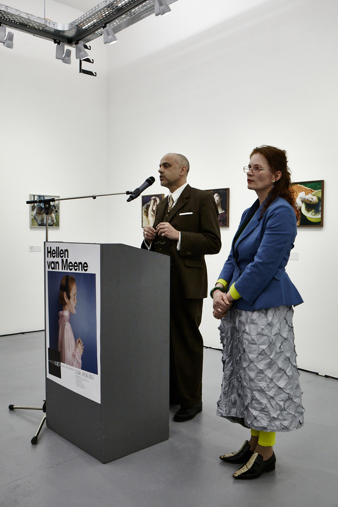 Hellen Van Meene Portraits OstLicht Ausstellung